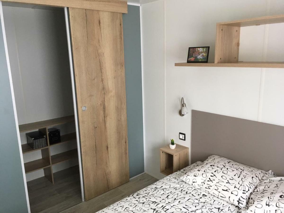 Mobil Home Tout Confort - Cote Landaise Saint-Julien-en-Born Εξωτερικό φωτογραφία